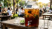 Resep Es Teh 10 Liter yang Segar, Cocok untuk Acara Keluarga atau Jualan