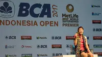 Tunggal putri Jepang, Sayaka Sato, berhasil menjadi juara BCA Indonesia Open 2017 di JCC, Jakarta, Minggu (18/6/2017). (Bola.com/Vitalis Yogi Trisna)
