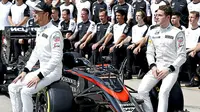 McLaren F1 masih bingung memutuskan nasib Jenson Button dan eks rival Rio Haryanto, Stoffel Vandoorne. (Marca)