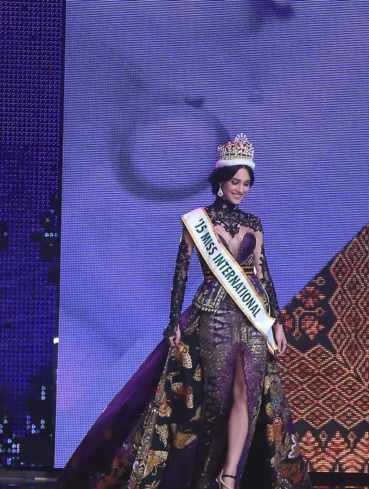 Edymar Martinez Miss International 2015 hadir menggantikan Pia Alonzi Wurtzbach, Miss Universe yang berhalangan hadir. (Nurwahyunan/Bintang.com)