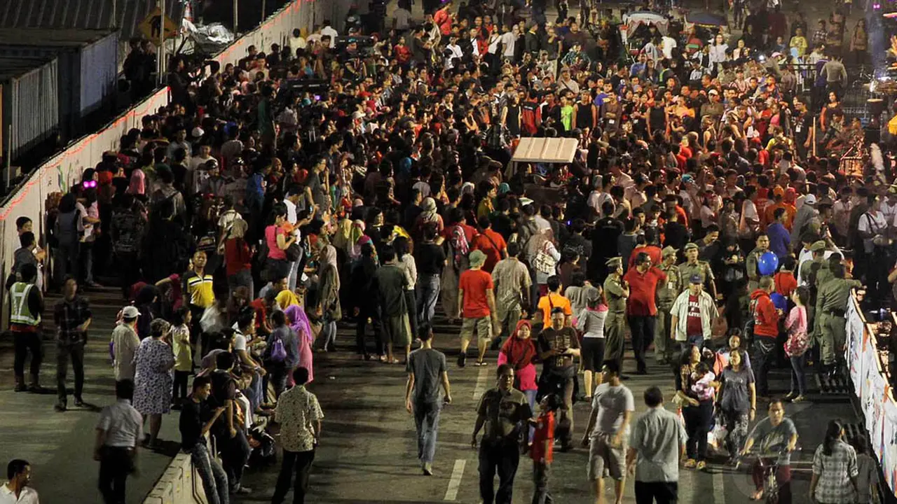 Ribuan Muda-mudi Ikuti Jakarta Night Festival