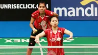 Ganda putri Indonesia Greysia Polii/Nitya Krishinda Maheswari lolos ke semifinal Indonesian Masters 2015, Jumat (4/12/2015). (Liputan6.com/Humas PP PBSI)