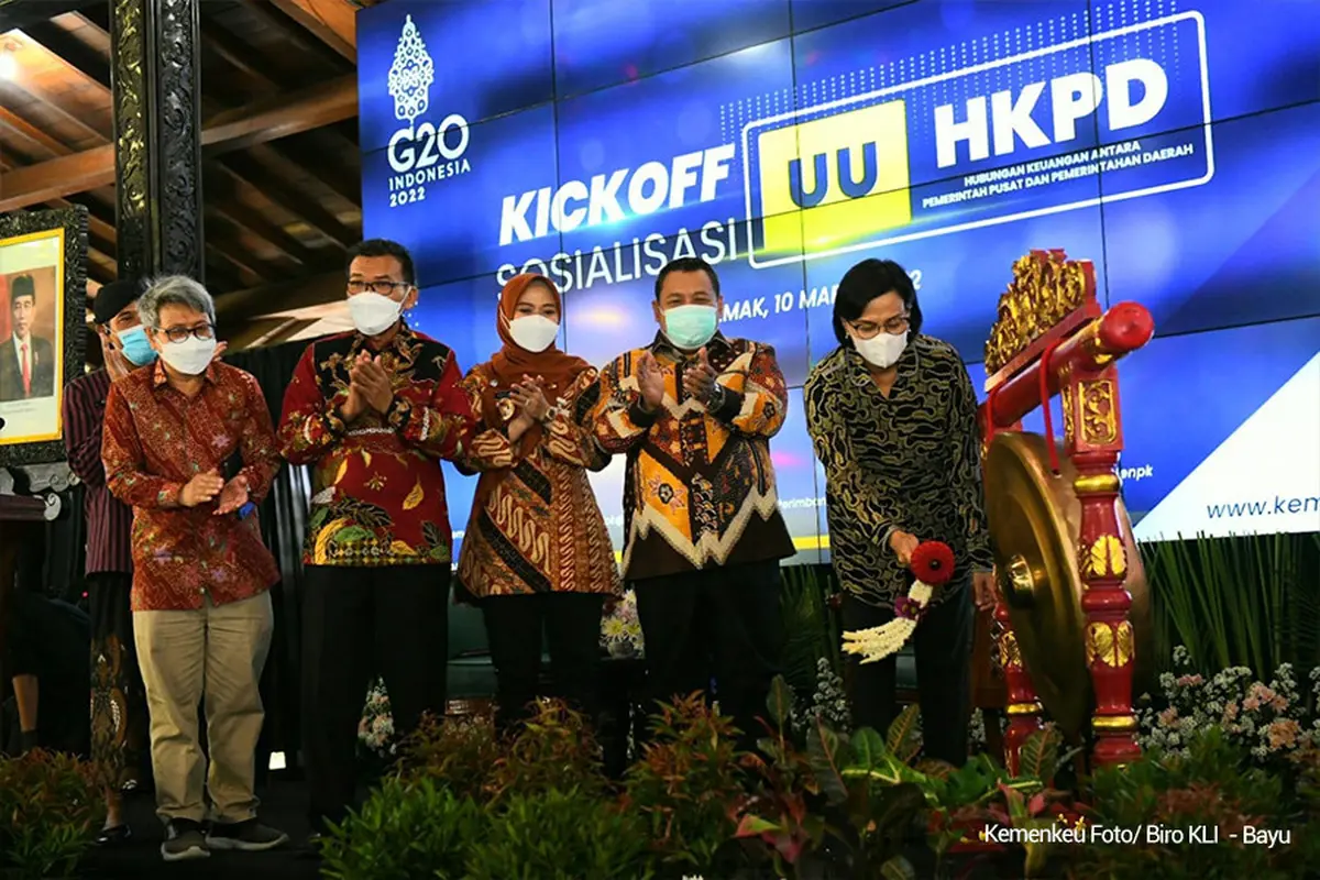 Menteri Keuangan Sri Mulyani menghadiri Kick Off Sosialisasi UU HKPD di Demak, Kamis (10/3/2022)