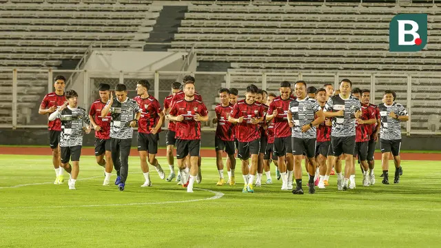 Latihan Timnas Indonesia di Stadion Madya jelang laga melawan Vietnam
