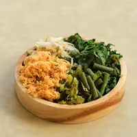Ilustrasi urap/copyrightshutterstock/Rezmita Anggriani
