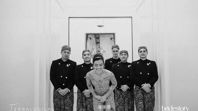 Eva Celia (Instagram/evcelia)