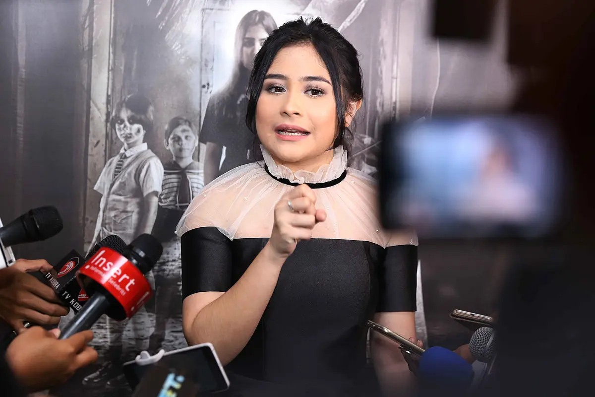 [Bintang] Prilly Latuconsina