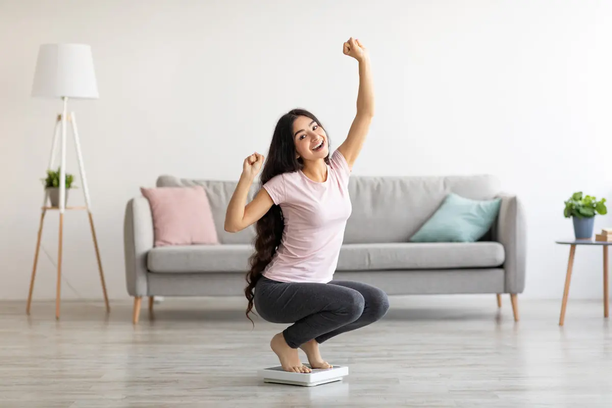 5 Langkah Mudah Turunkan Berat Badan Setelah Perayaan Tahun Baru