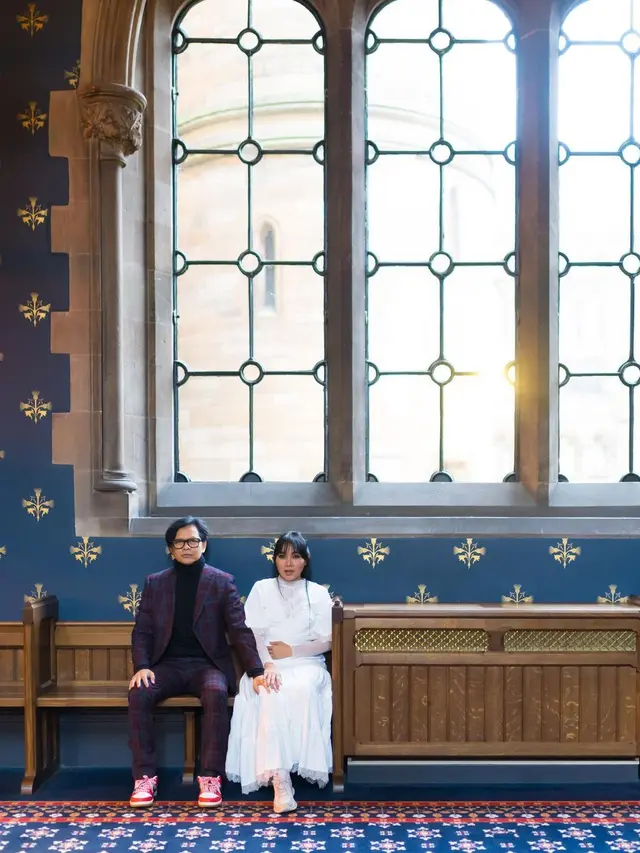 Anniversary ke-28 Armand Maulana dan Dewi Gita