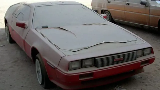 Kuburan supercar (Aelux)