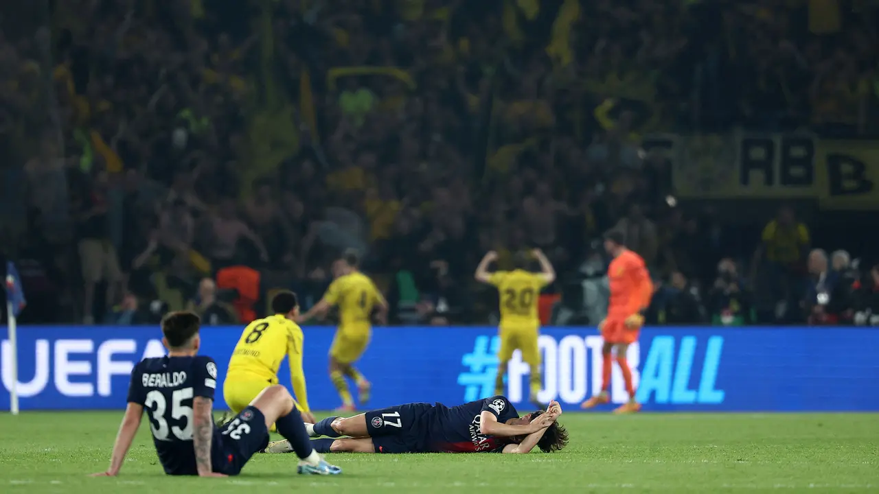 Foto: Wajah Muram Mbappe dan Kolega saat PSG Ditekuk Dortmund di Liga Champions