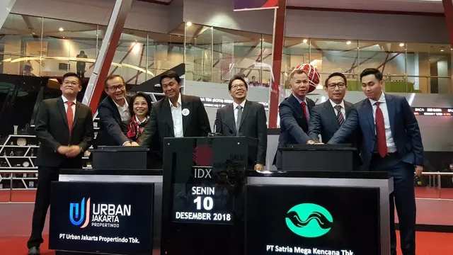 PT Urban Jakarta Propertindo Tbk (URBN) dan PT Satria Mega Kencana Tbk resmi melantai di Bursa Efek Indonesia (BEI) pada Senin (10/12/2018) pagi.