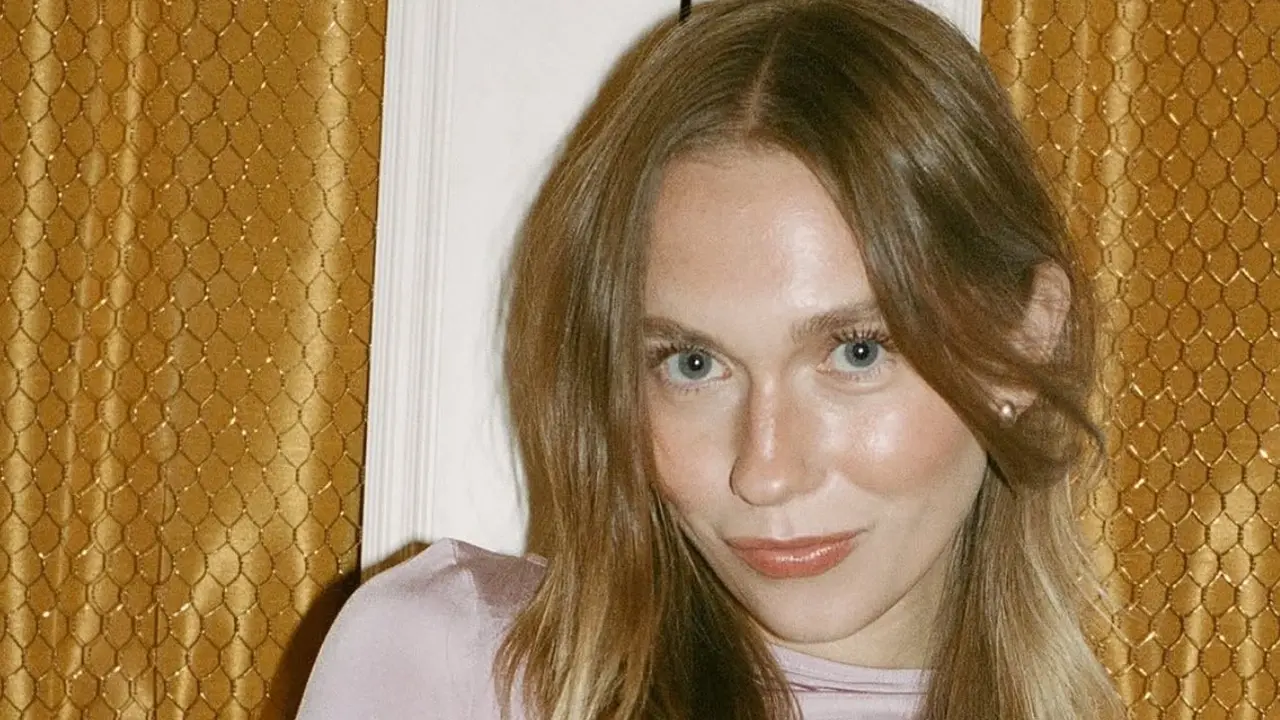Veronika Slowikowska Officially Joins SNL Season 51, the Only Canadian Comedian?