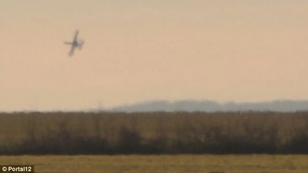 Penampakan Misterius Jet Kejar 'UFO' di Langit Bulgaria
