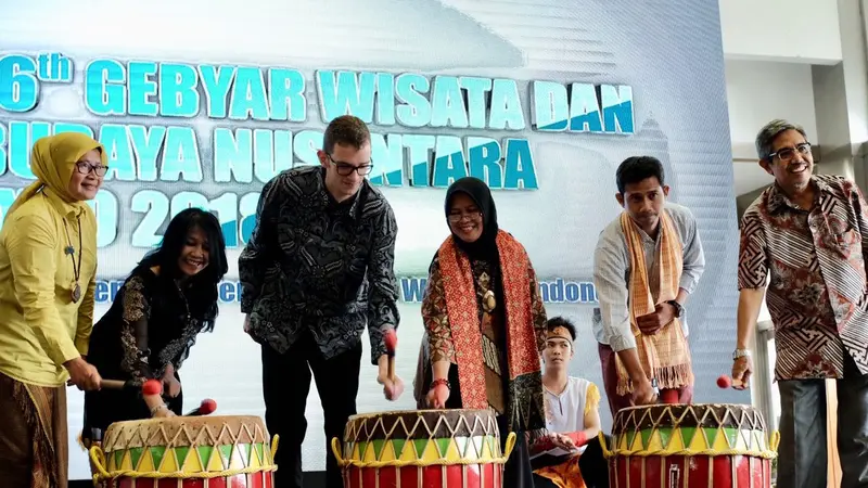 Pembukaan Gebyar Wisata dan Budaya Nusantara