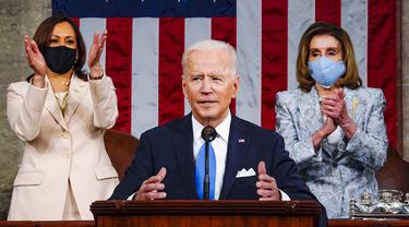 FOTO: Joe Biden Sampaikan Capaian 100 Hari Kepemimpinannya di Kongres AS