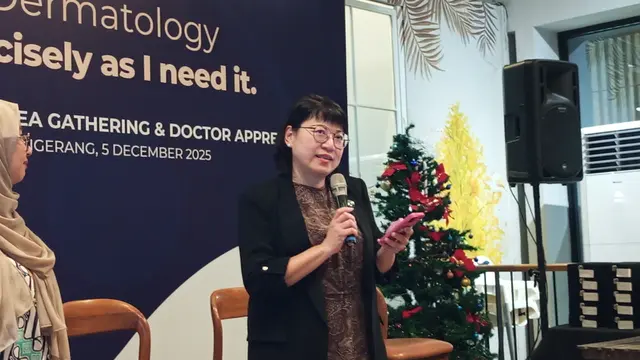 May Chow
