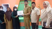 Pemkot Makassar Serahkan Bantuan Hibah ke Masjid BBM Berkah