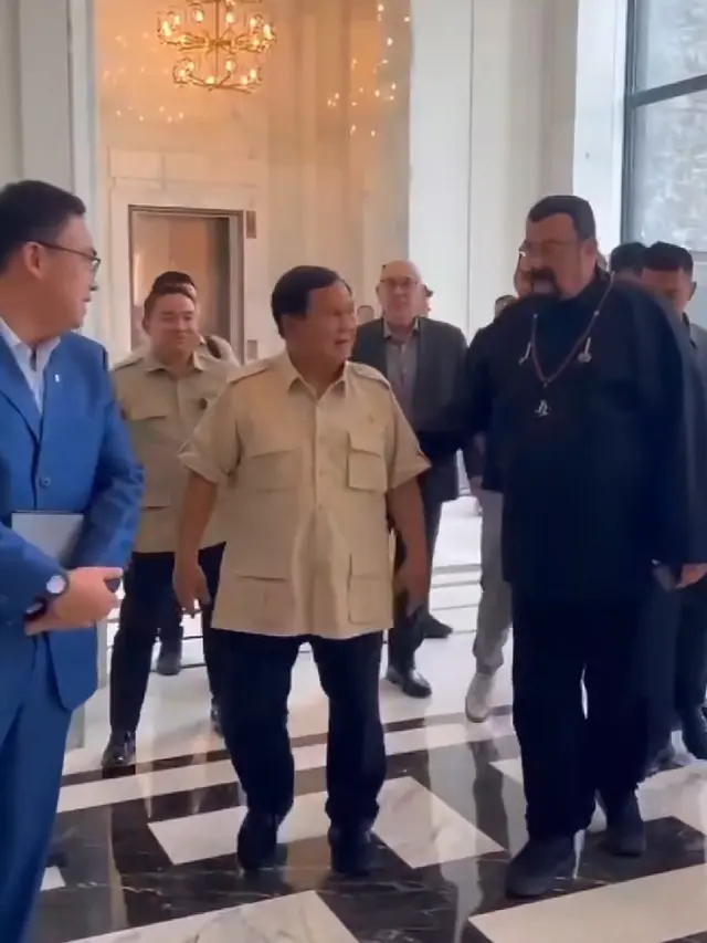 Prabowo dan Titiek Soeharto saat Bertemu Aktor Hollywood, Steven Seagal.