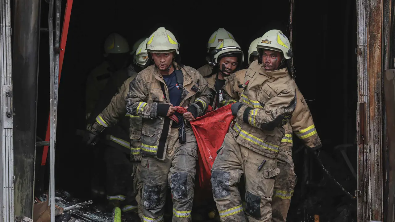 Gedung Terra Drone Terbakar, 20 Orang Tewas