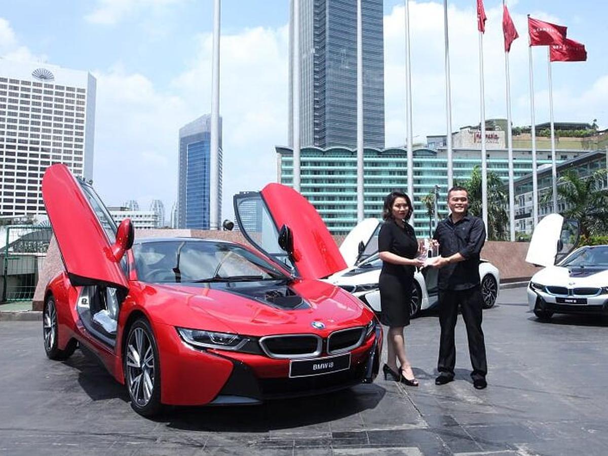 3 BMW I8 Sudah Di Tangan Konsumen Indonesia