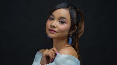 Lirik Lagu Rapuh Tasya Rosmala News Entertainment Fimela Com Download lagu, lirik lagu, dan video klip terbaru. lirik lagu rapuh tasya rosmala news