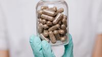 Bukan Ivermectin, ini 4 jenis obat antivirus untuk pasien Covid-19 berdasarkan rekomendasi pedoman medis Covid-19 terbaru. (pexels/karolina grabowska).