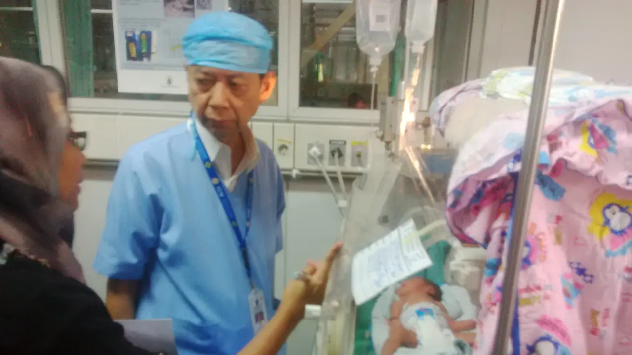 Bayi Kembar Empat LOVE Surabaya Alami Gangguan Jantung