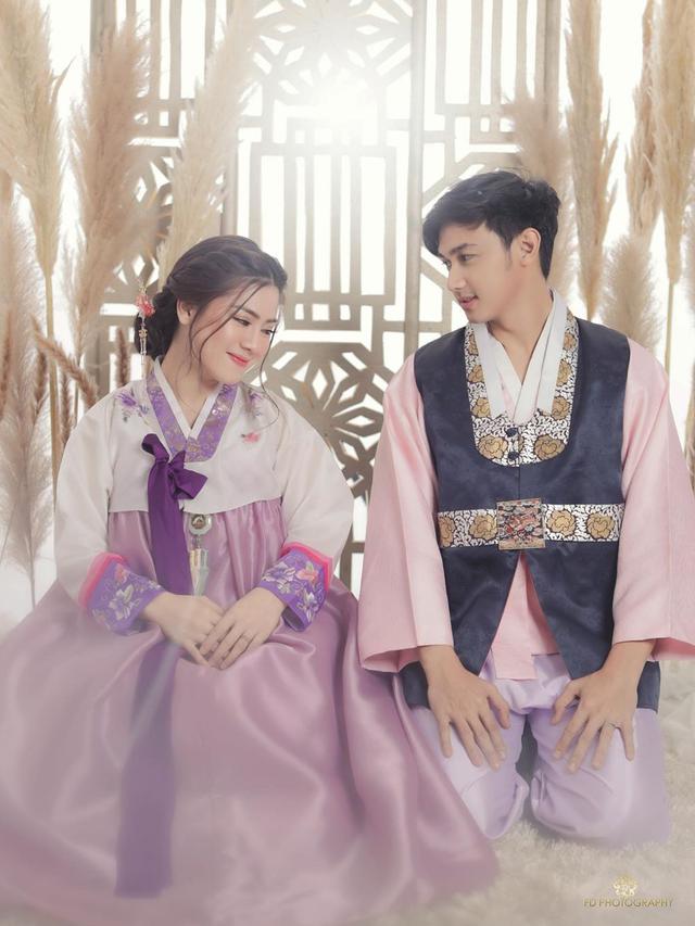 6 Gaya Prewedding Caesar Hito dan Felicya Angelista Pakai Hanbok, Menawan