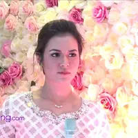 Menjadi salah satu penyanyi wanita papan atas, membuat dirinya menjadi tolak ukur untuk dibandingkan dengan penyanyi pendatang baru. Seperti apa pendapat Raisa, ketika dirinya dibandingkan dengan penyanyi pendatang baru?