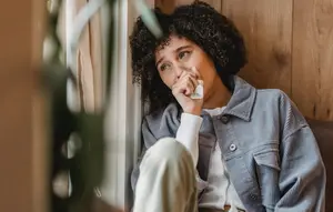 Berapa Lama Wanita Menahan Rindu? Ini Penjelasan Psikologi dan Cara Menyikapinya