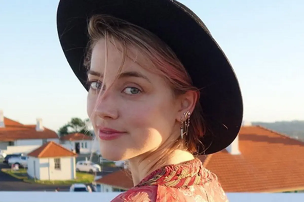 [Bintang] Amber Heard