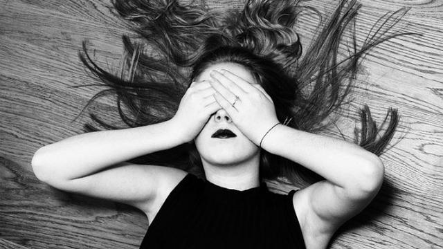 Ilustrasi menutup mata