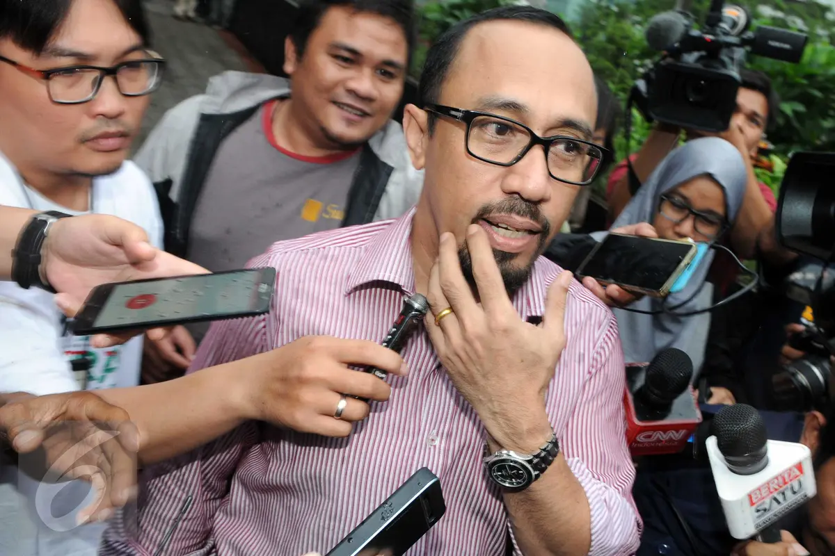20160212-Anggota Komisi V DPR dari Fraksi PAN Dipanggil KPK