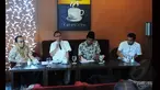 Gerakan Dekrit Rakyat Indonesia (GDRI) gelar diskusi bertajuk 'Pak Jokowi, Rakyat Bersamamu Jika..' , Jakarta, Sabtu (17/1/2015). (Liputan6.com/Faisal R Syam)