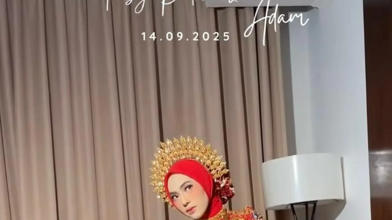 Gaya Feby Putri di Malam Mappacci, Tampil Menyala dengan Baju Bodo Merah dan Aksesori Emas