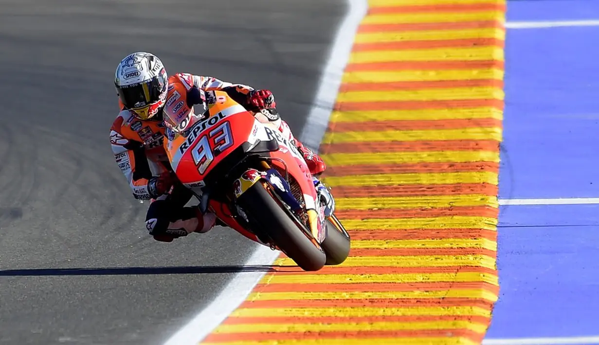 Marc Marquez berada di posisi ke-3 latihan bebas pertama dan posisi ke-2 latihan bebas kedua MotoGP Valencia di Sirkuit Ricardo Tormo, Jumat (11/11/2016). (AFP/Jose Jordan)