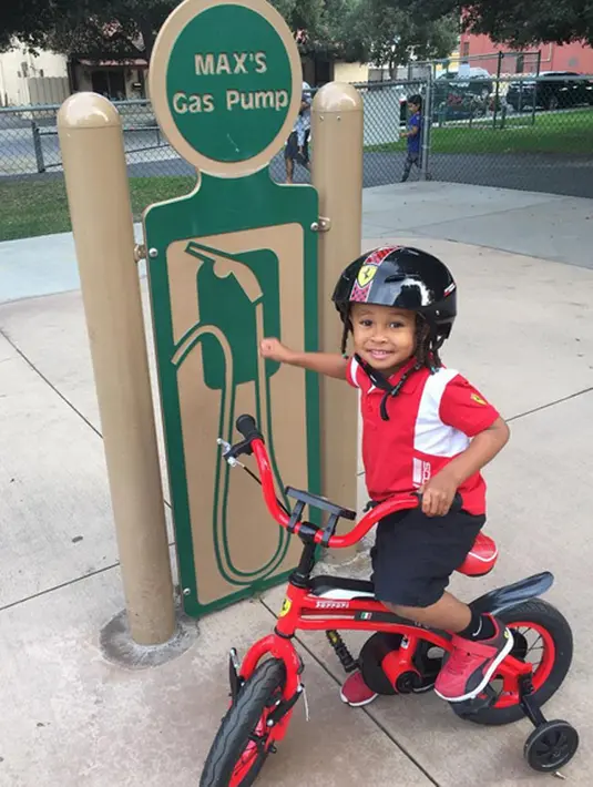 Selain itu sumber juga mengatakan King adalah sosok kakak yang sangat menyayangi adiknya dan selalu ingin berbagi kebahagian dengan sang adik. (Instagram/blacchyna)