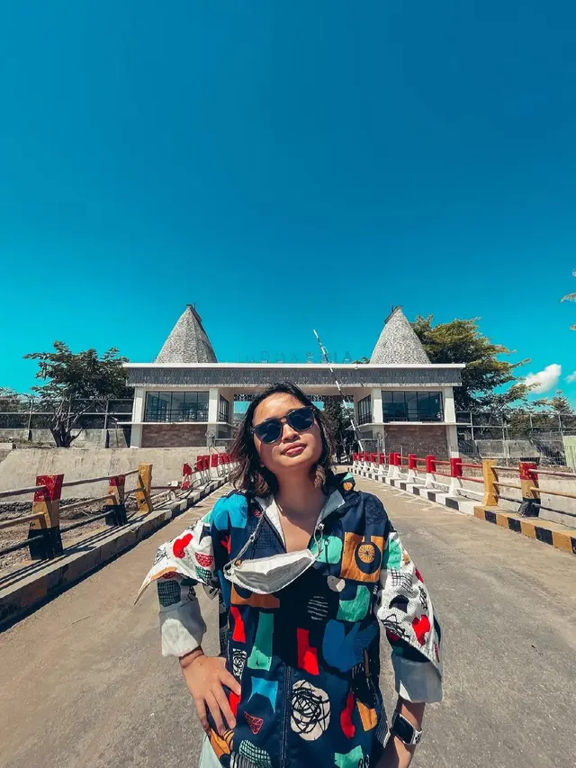 6 Potret Gritte Agatha Saat Sambangi NTT, Jadi Momen Tak Terlupakan