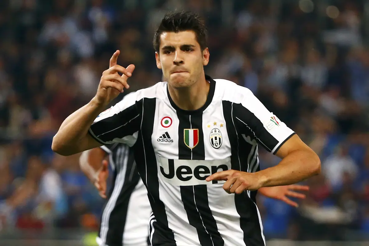 Juventus v Milan