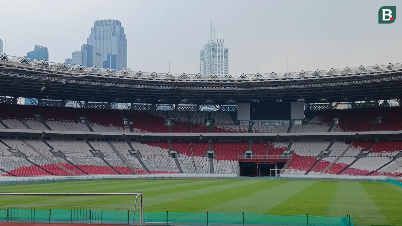 Lapangan Stadion Utama Gelora Bung Karno