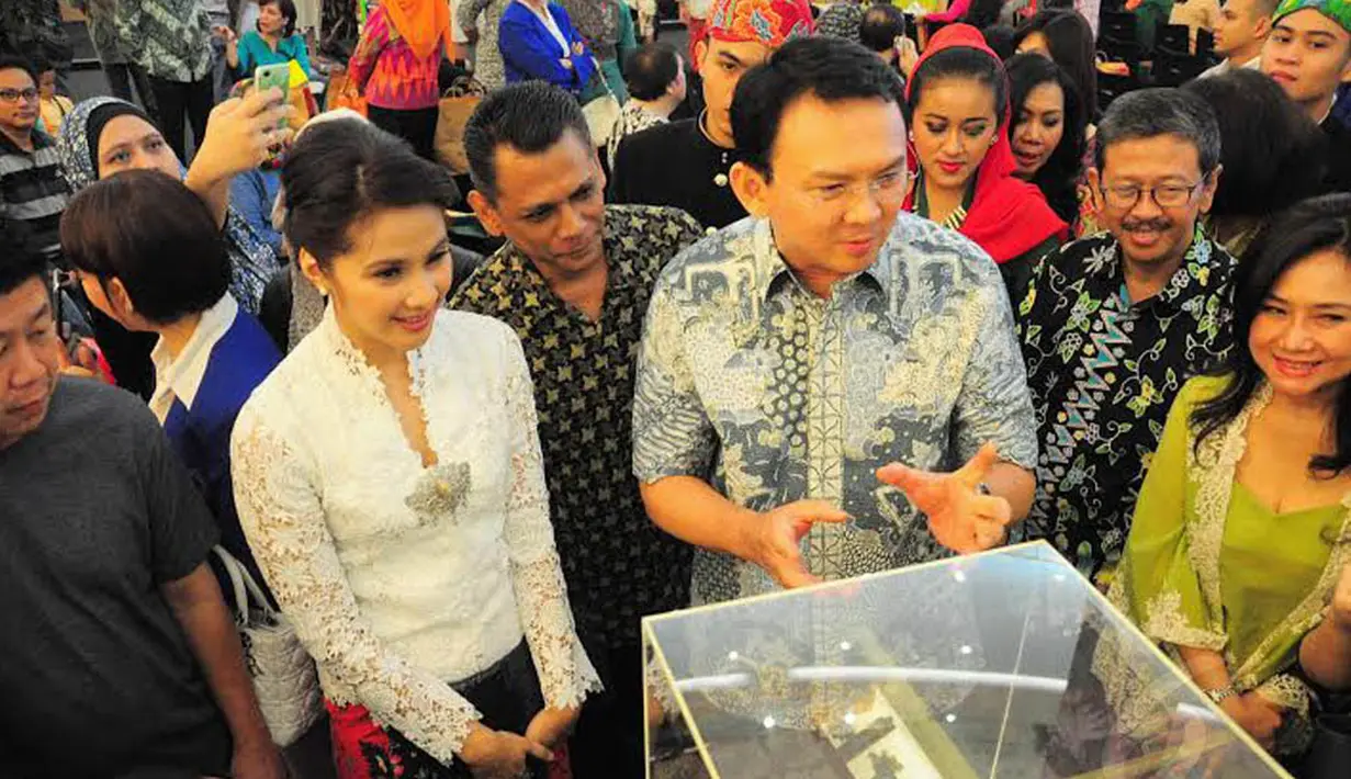 Ada empat kategori desain souvenir ini yakni, umum dan profesional, mahasiswa, UKM Binaan dan desain batik betawi (Liputan6.com/Faial Fanani).