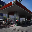 Atasi Antrean BBM, Bahlil Kerahkan 7 Kapal BBM ke Bali