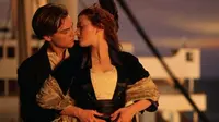 Ciuman yang dilakukan Jack dan Rose di Titanic selalu teringat di benak penikmat film.