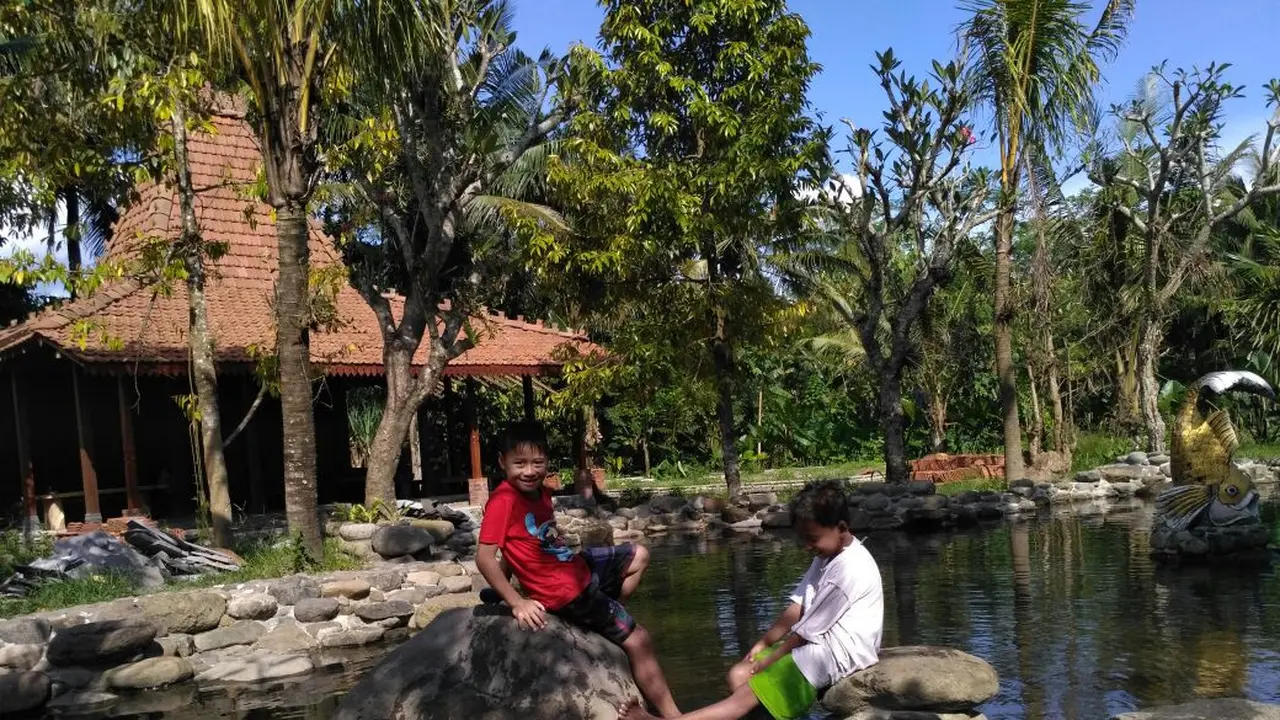 Desa Wisata Kampung Flory