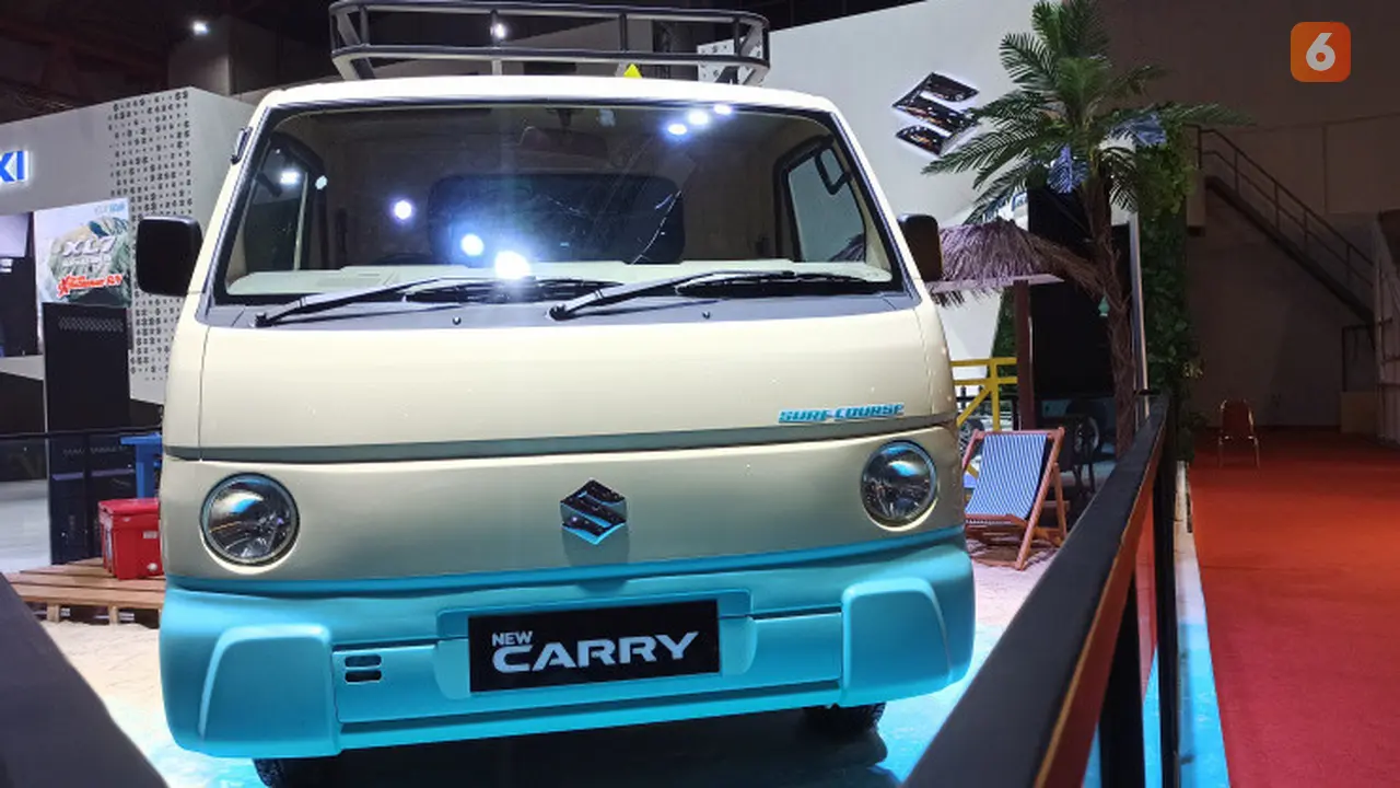 Suzuki Carry pikap menjelma jadi mobil pantai (Fahmi/Liputan6)