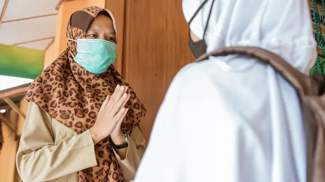 Tetap Semangat, Para Siswa, Guru, dan Sekolah Kompak Hadapi Tantangan Belajar di Masa Pandemi (sub 1)