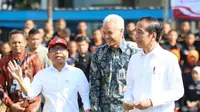 Presiden Jokowi saat berkunjung di SMKN Jawa Tengah di Kota Semarang, Selasa (30/8/2023).