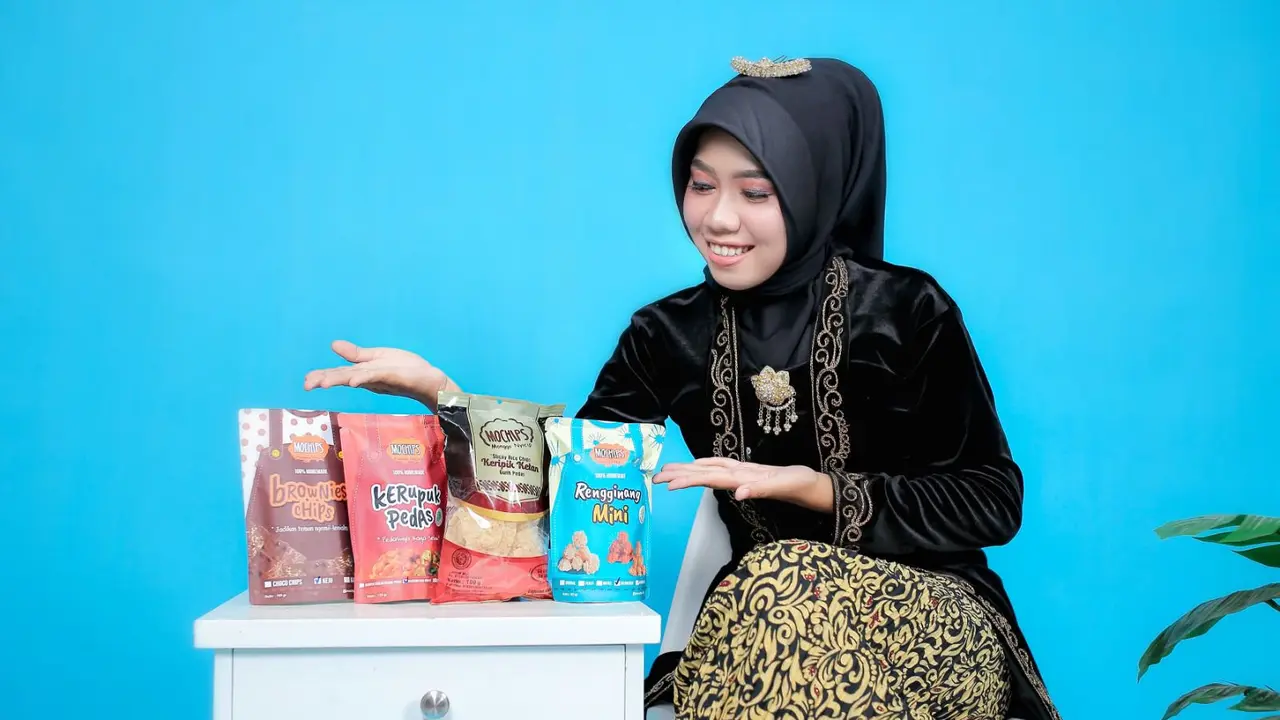 Saroh pemilik brand usaha kecil Mochips