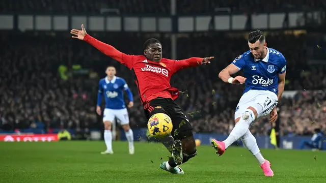 Kobbie Mainoo, Manchester United